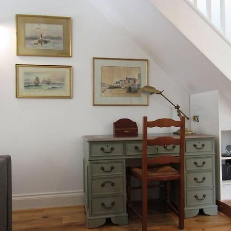 Lovely Spacious Cottage Near The Coast St Austell Exterior foto