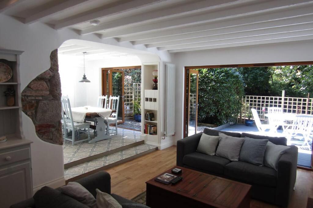 Lovely Spacious Cottage Near The Coast St Austell Exterior foto
